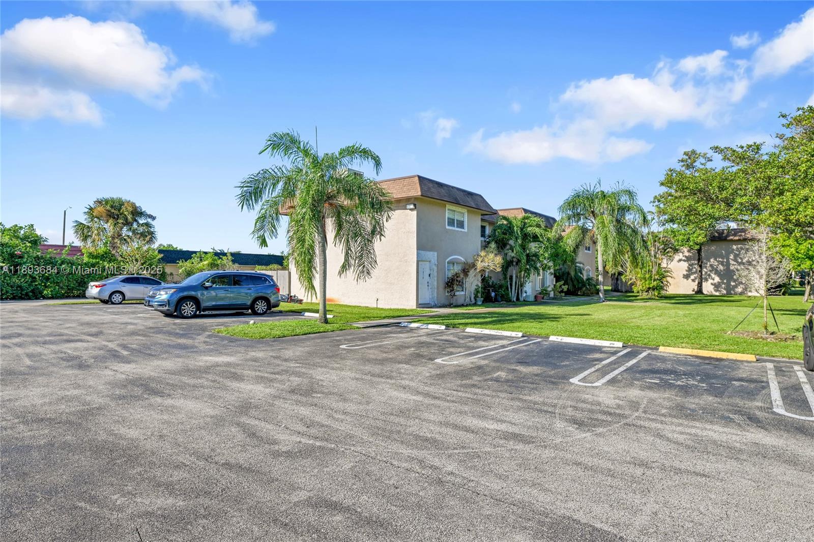 TAM OSHANTER GARDENS FAMI - Residential Lease