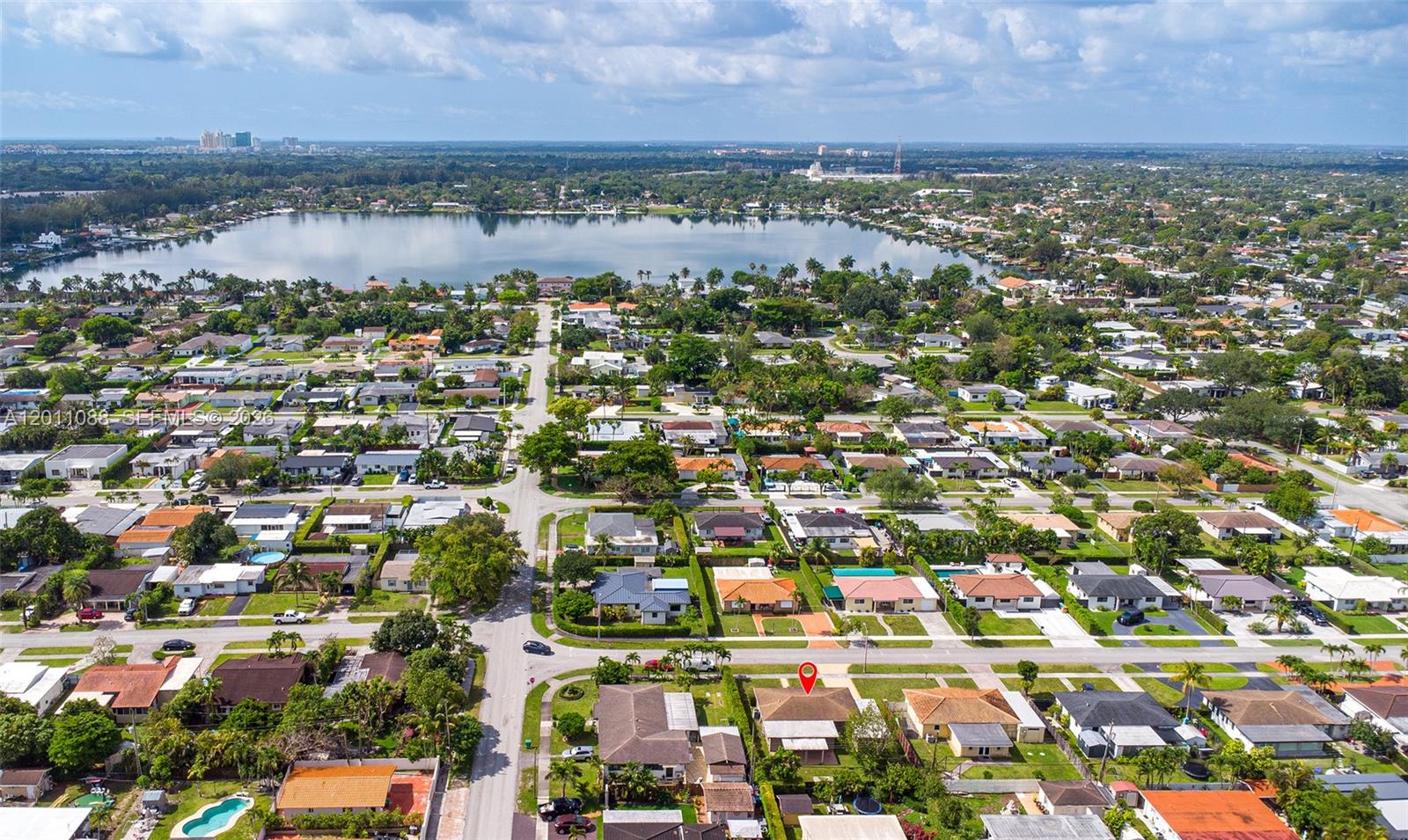 TROPICAL HIGHLANDS 1ST AD - Residential