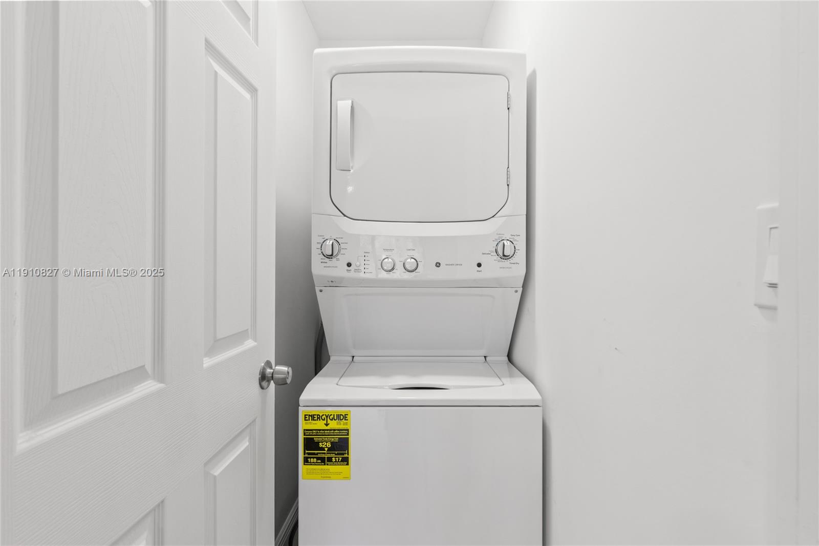 ORANGEBROOK GOLF ESTATES - Residential Lease