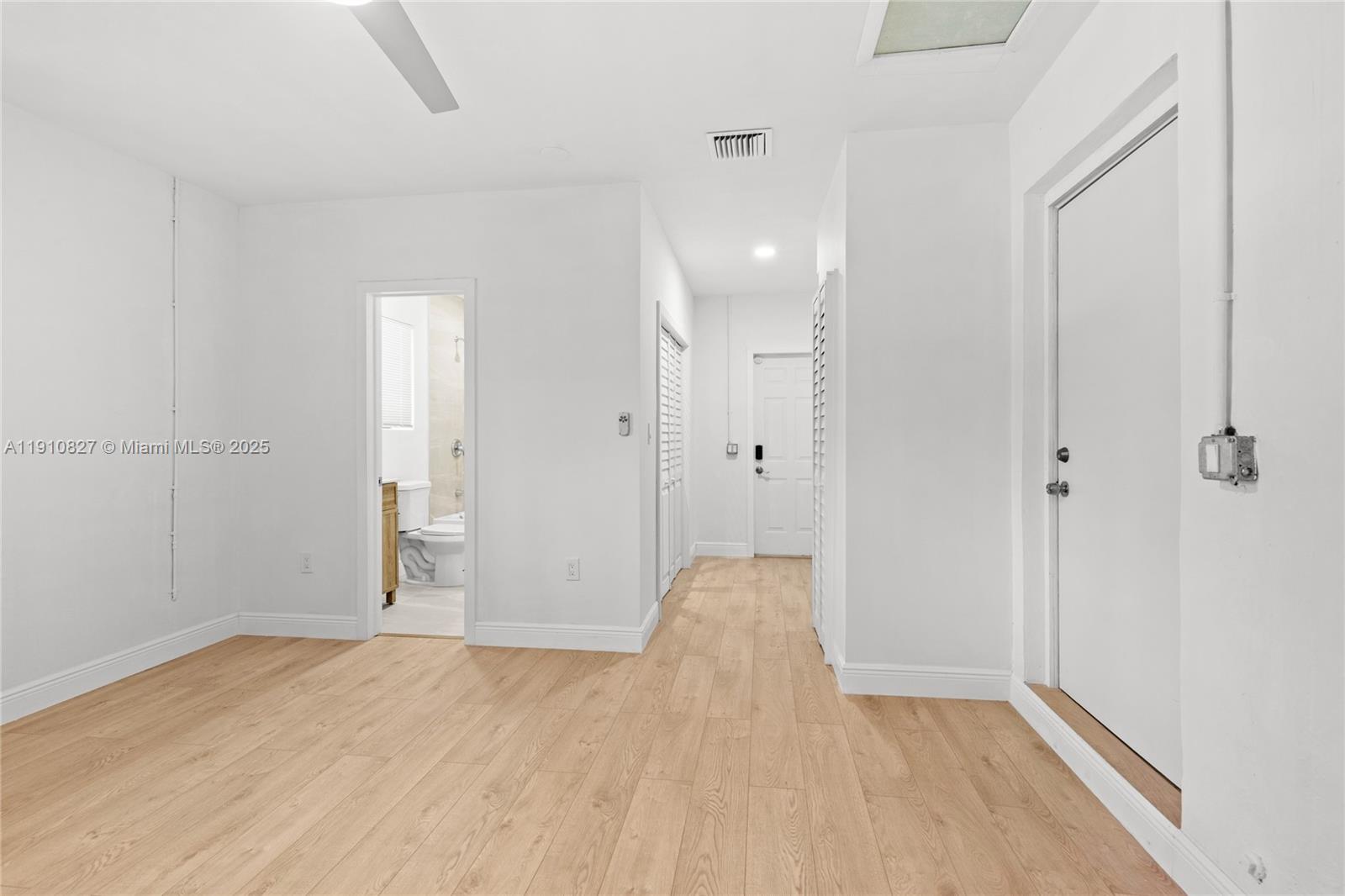 ORANGEBROOK GOLF ESTATES - Residential Lease