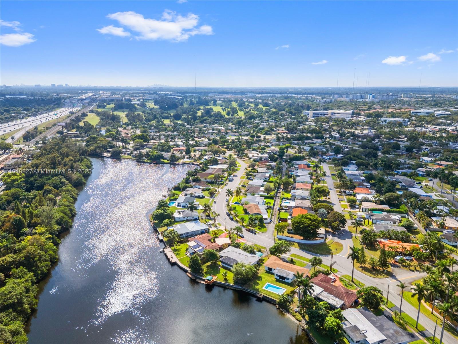 ORANGEBROOK GOLF ESTATES - Residential Lease