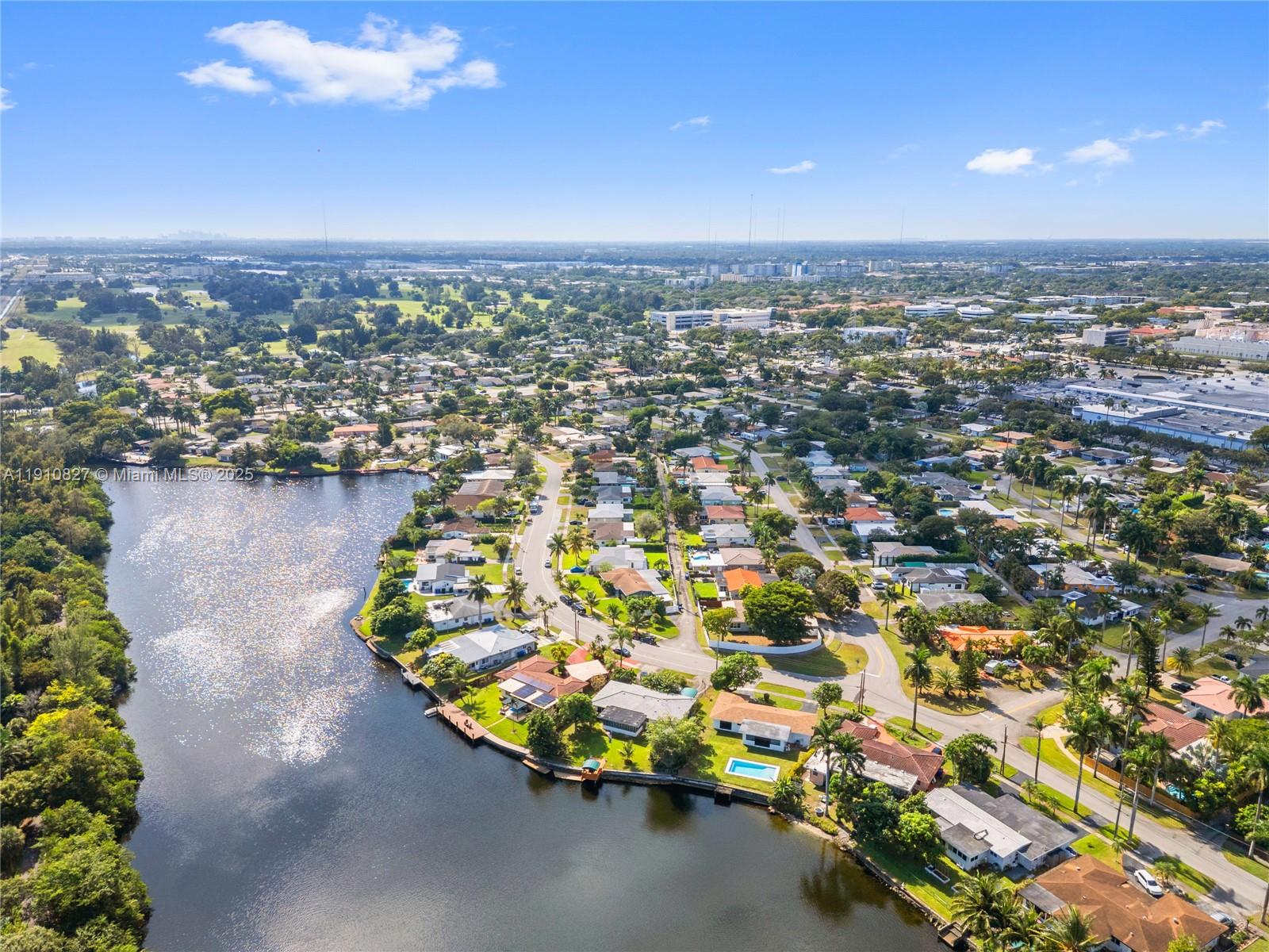 ORANGEBROOK GOLF ESTATES - Residential Lease