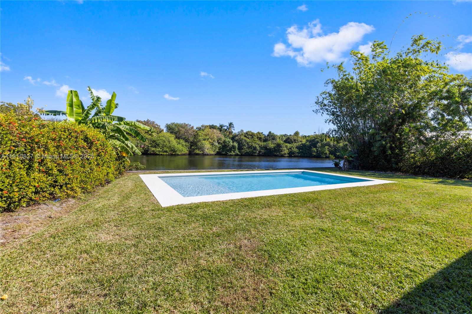 ORANGEBROOK GOLF ESTATES - Residential Lease