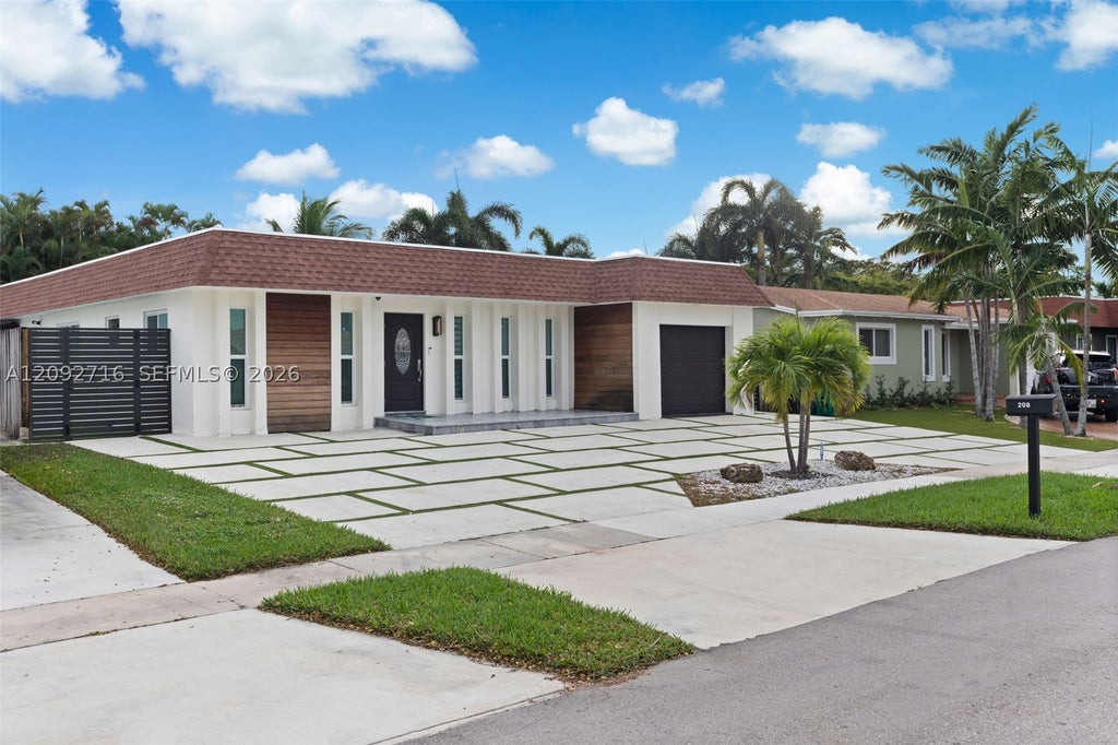 Photo of 208 SE 4th Ter, Dania Beach, FL 33004 (MLS # A12092716)