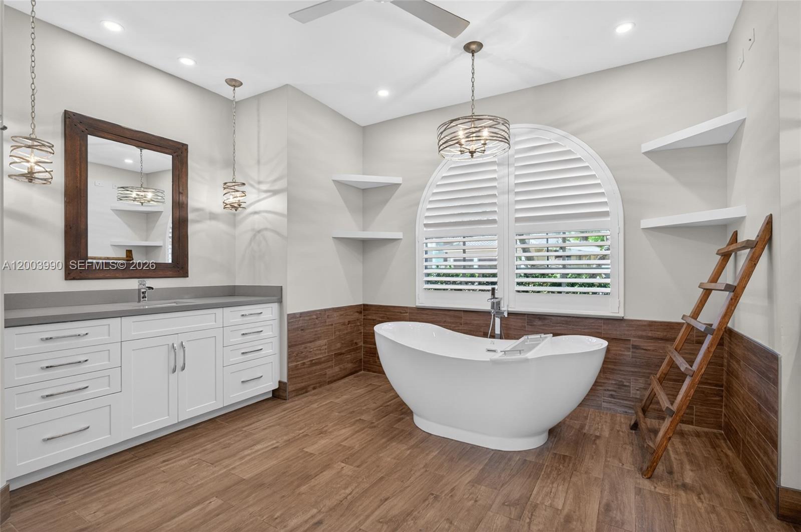 Victoria Pointe - WHCC - Residential