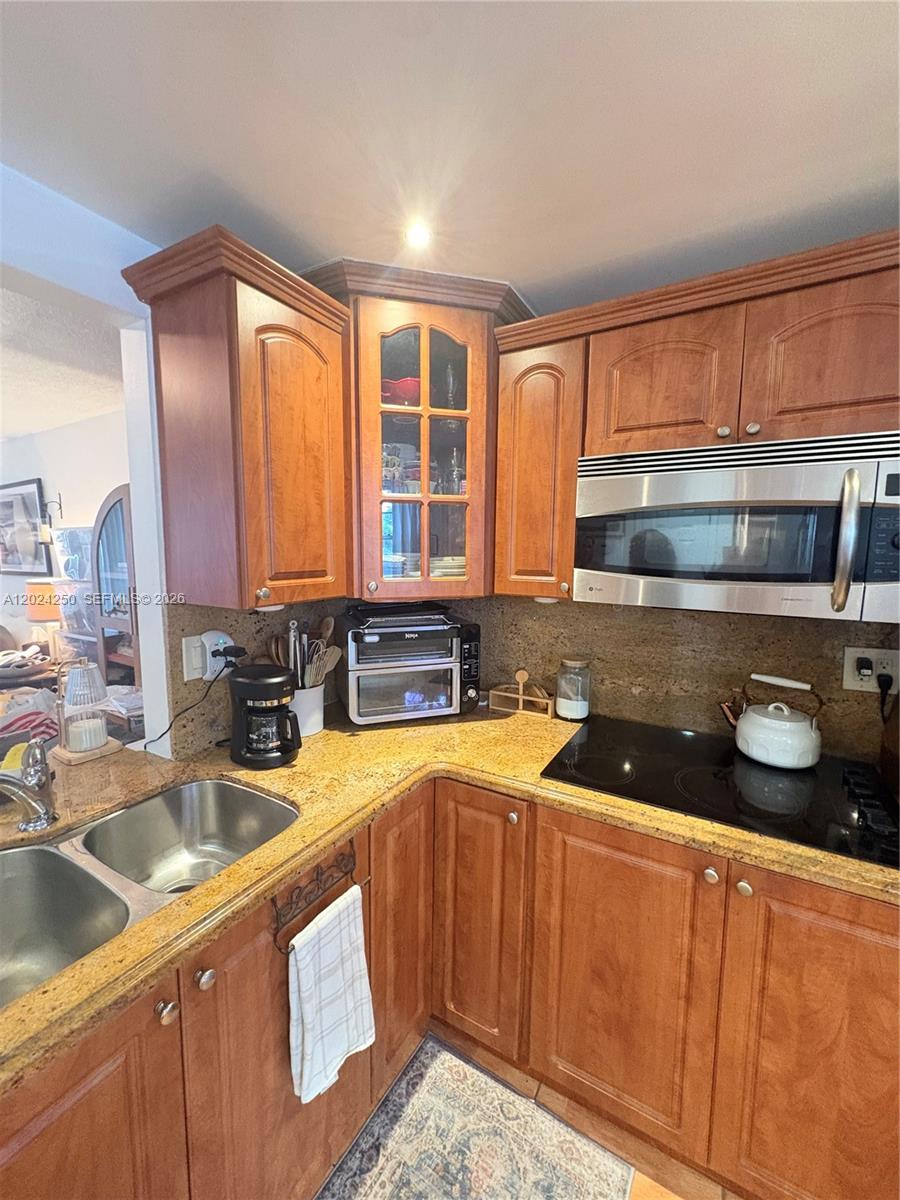 EDEN ISLES CONDO PART 1 - Residential