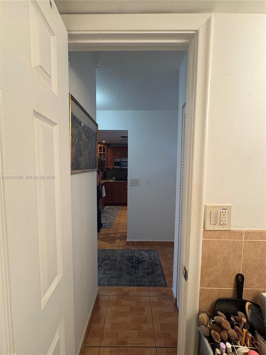 EDEN ISLES CONDO PART 1 - Residential