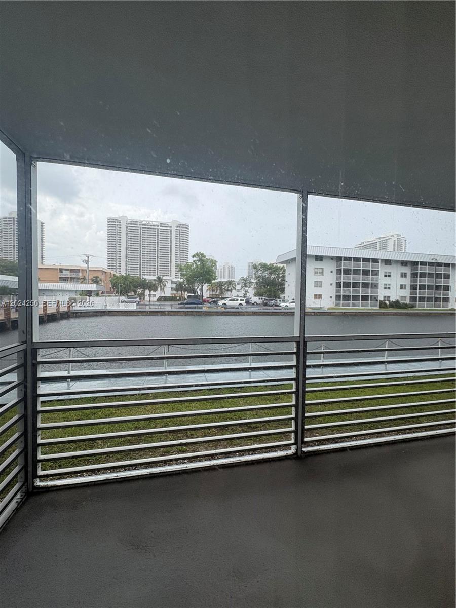 EDEN ISLES CONDO PART 1 - Residential