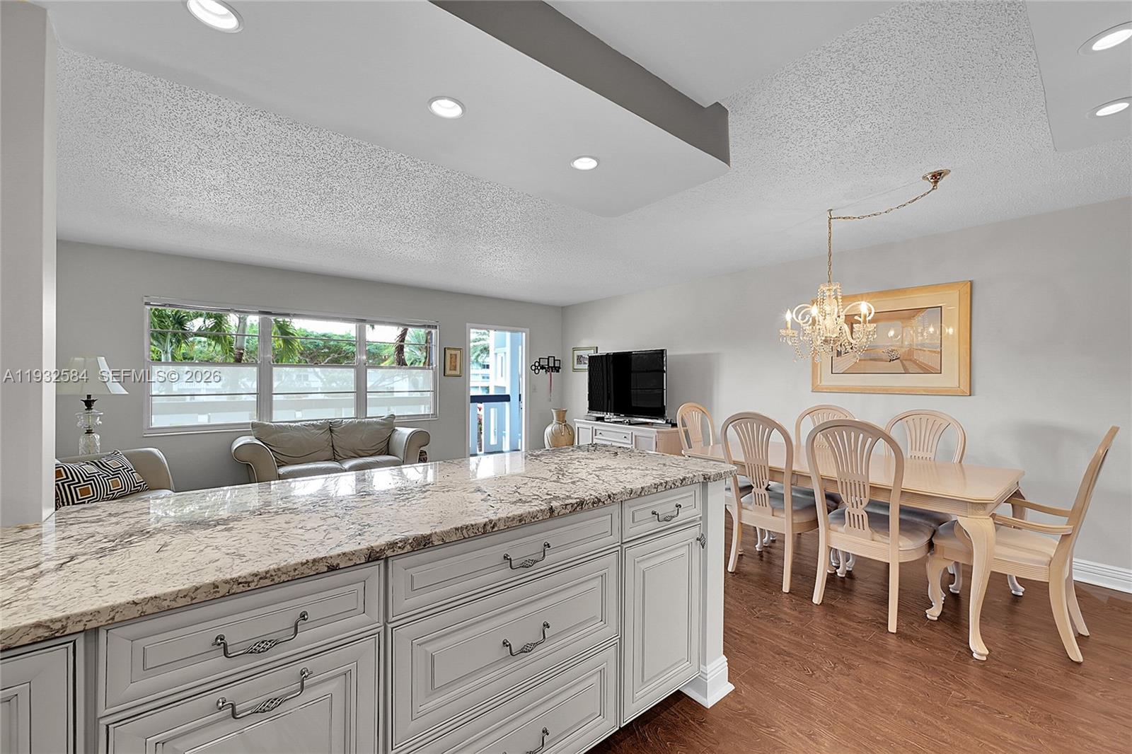 OAKRIDGE A CONDO - Residential