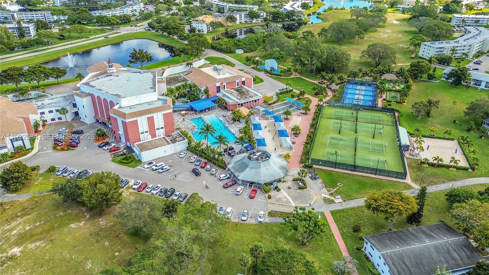 OAKRIDGE A CONDO - Residential