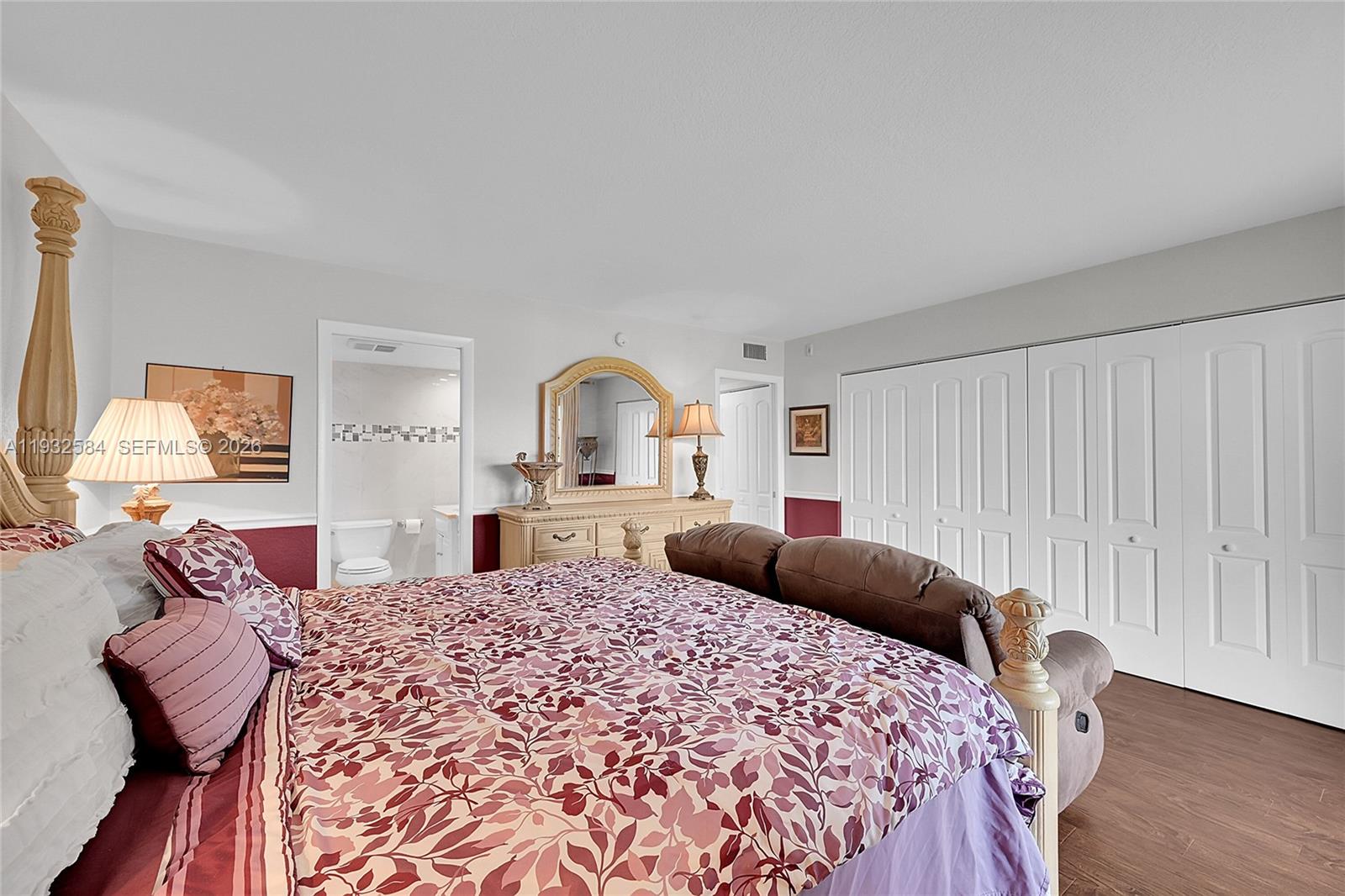 OAKRIDGE A CONDO - Residential