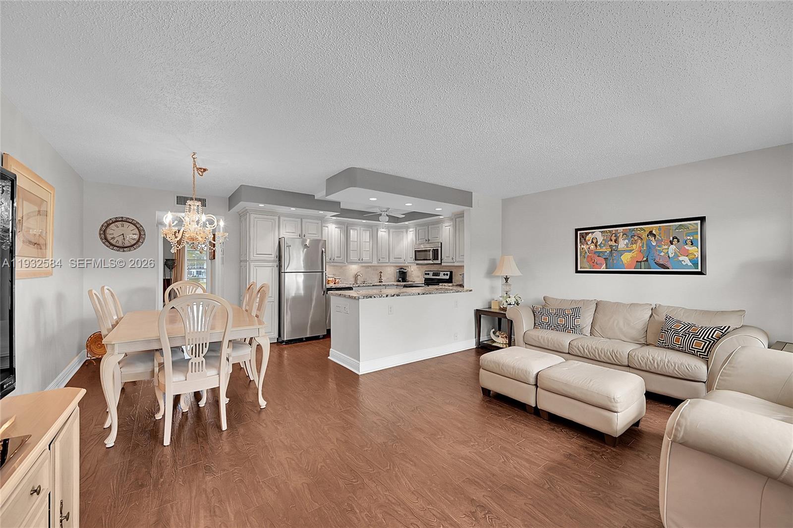 OAKRIDGE A CONDO - Residential