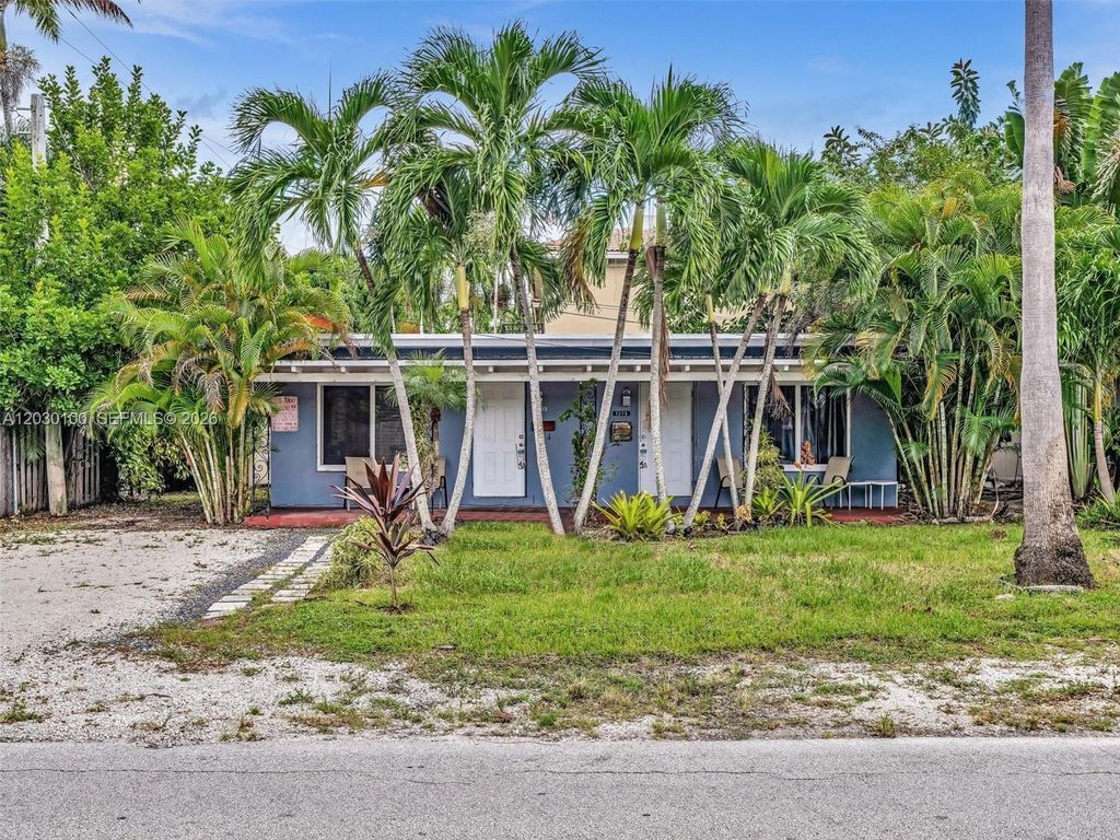 Photo of 1315 NE 11th Street #0, Fort Lauderdale, FL 33304 (MLS # A12030100)
