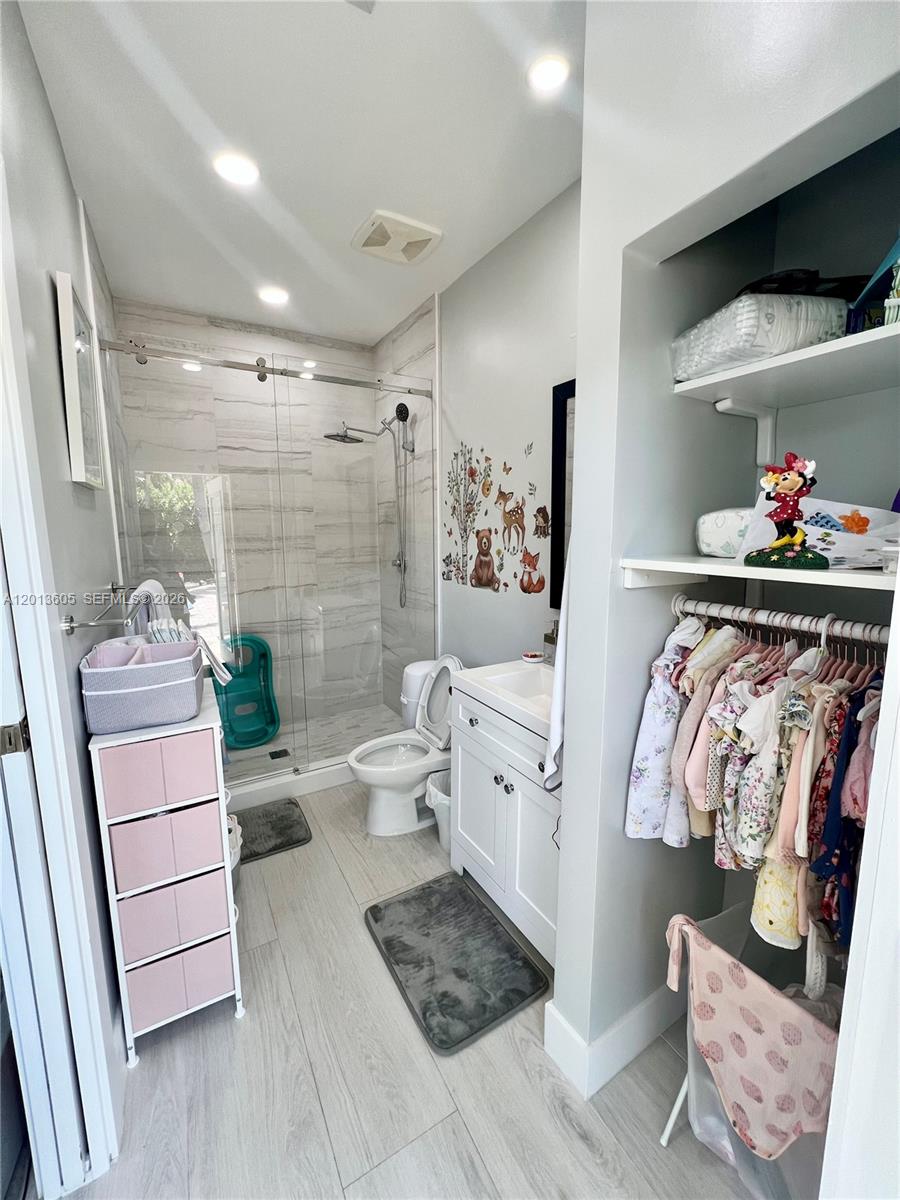 PLANTATION PARK 2ND ADD - Residential Lease