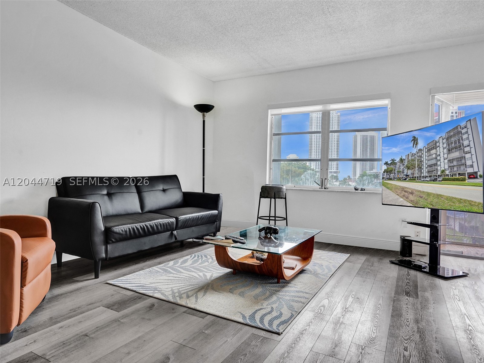 200 Diplomat Pkwy 432