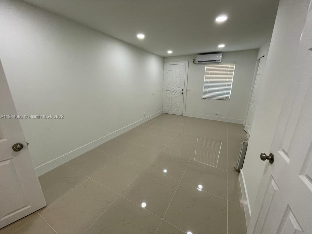 HIALEAH 13TH ADDN AMD PL - Residential