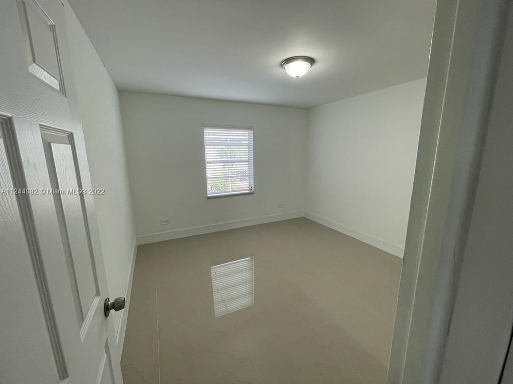 HIALEAH 13TH ADDN AMD PL - Residential