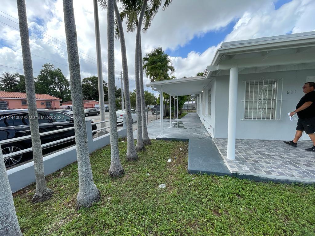 HIALEAH 13TH ADDN AMD PL - Residential