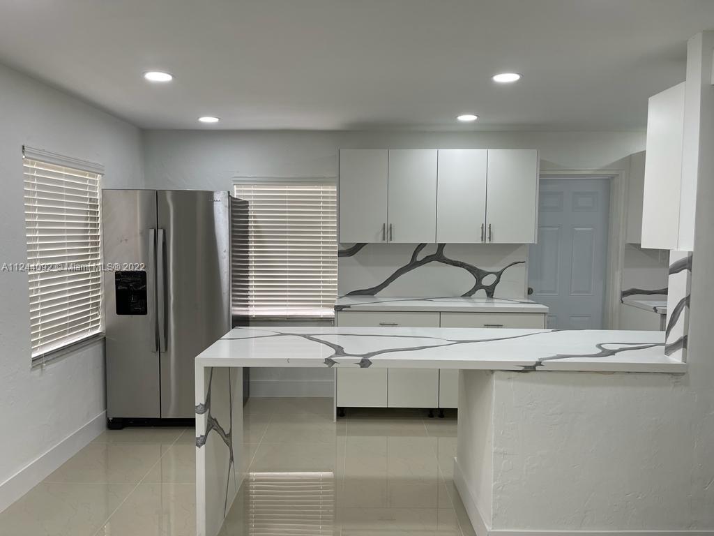 HIALEAH 13TH ADDN AMD PL - Residential