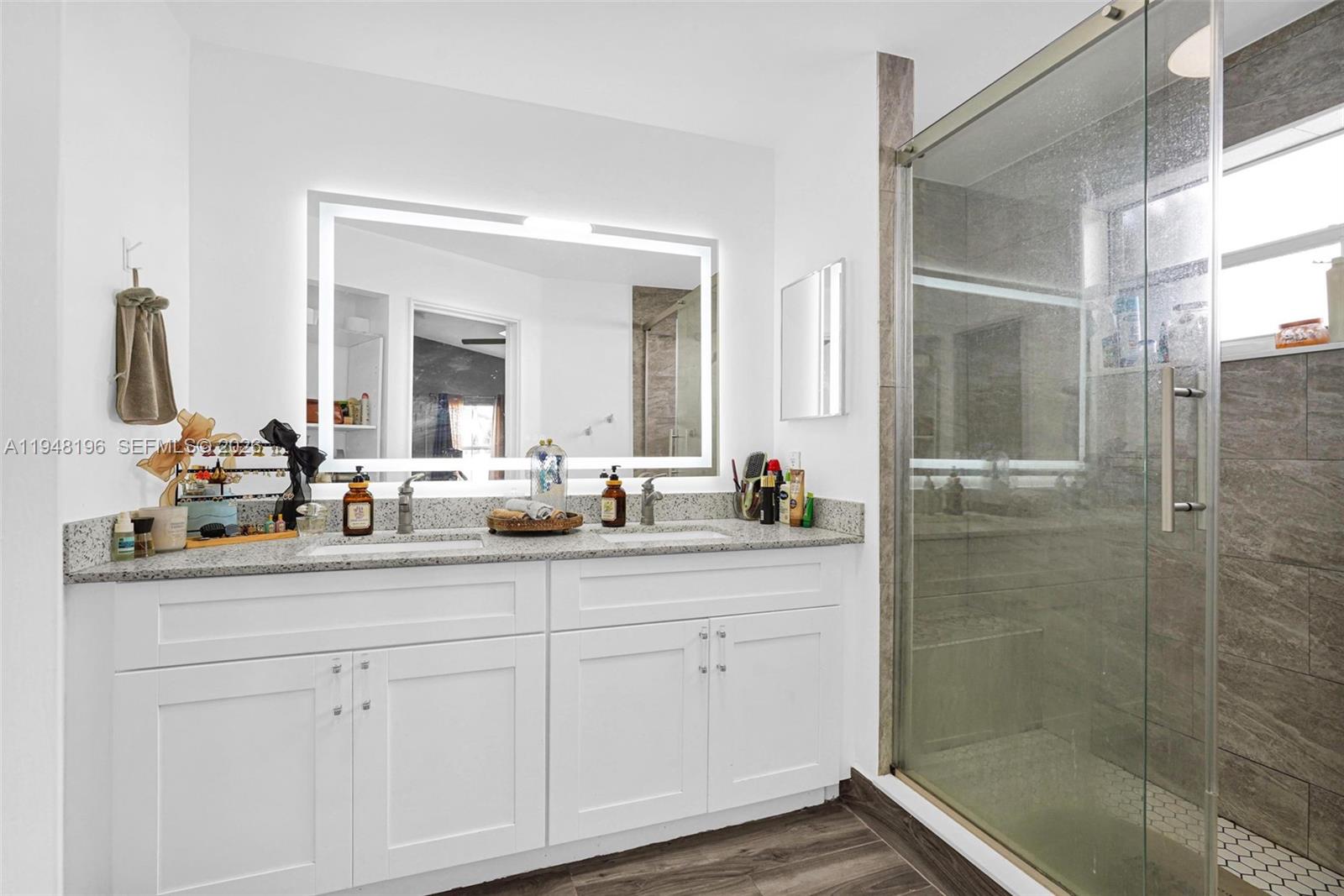 CHAPEL TRAIL II - Residential