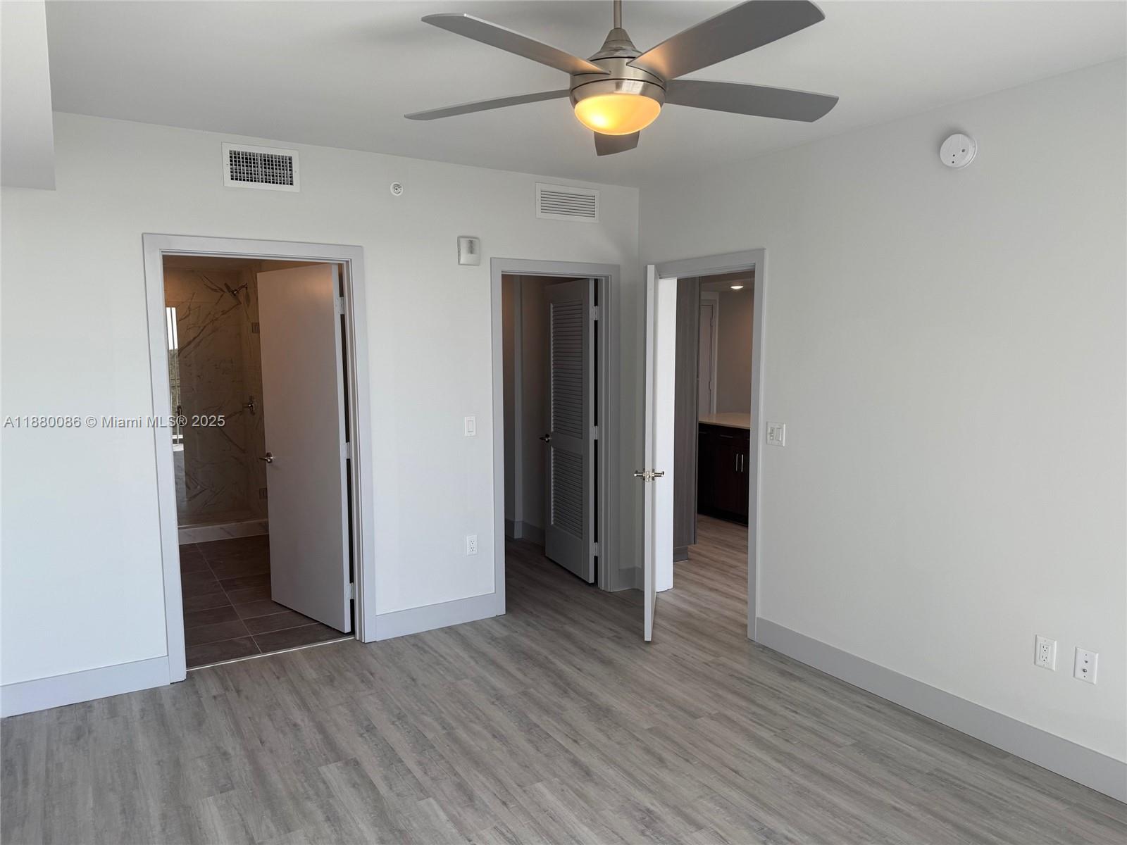 RAMBLEWOOD SOUTH - Residential Lease
