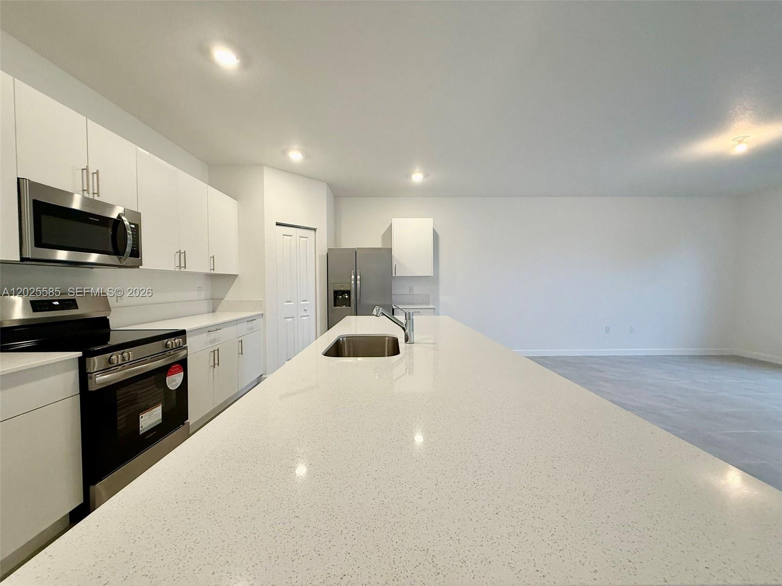 2958 Park Pl 5838