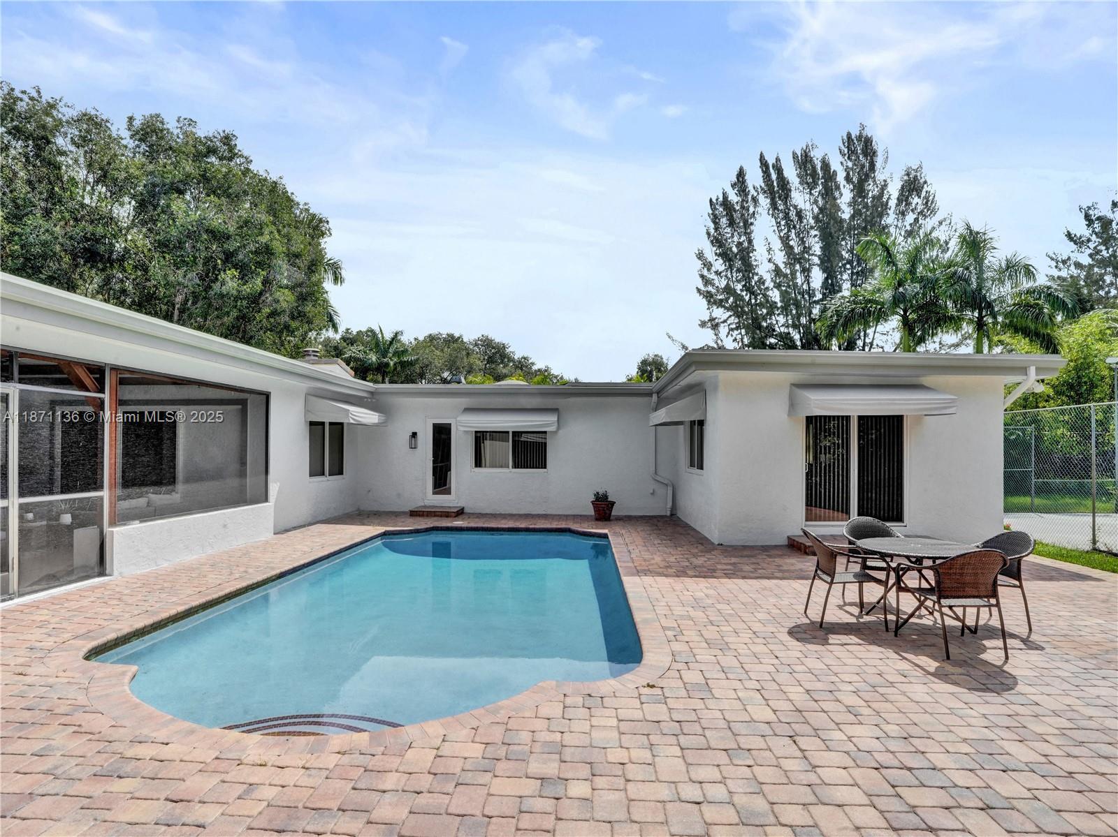 DIXONS PLAT - Residential