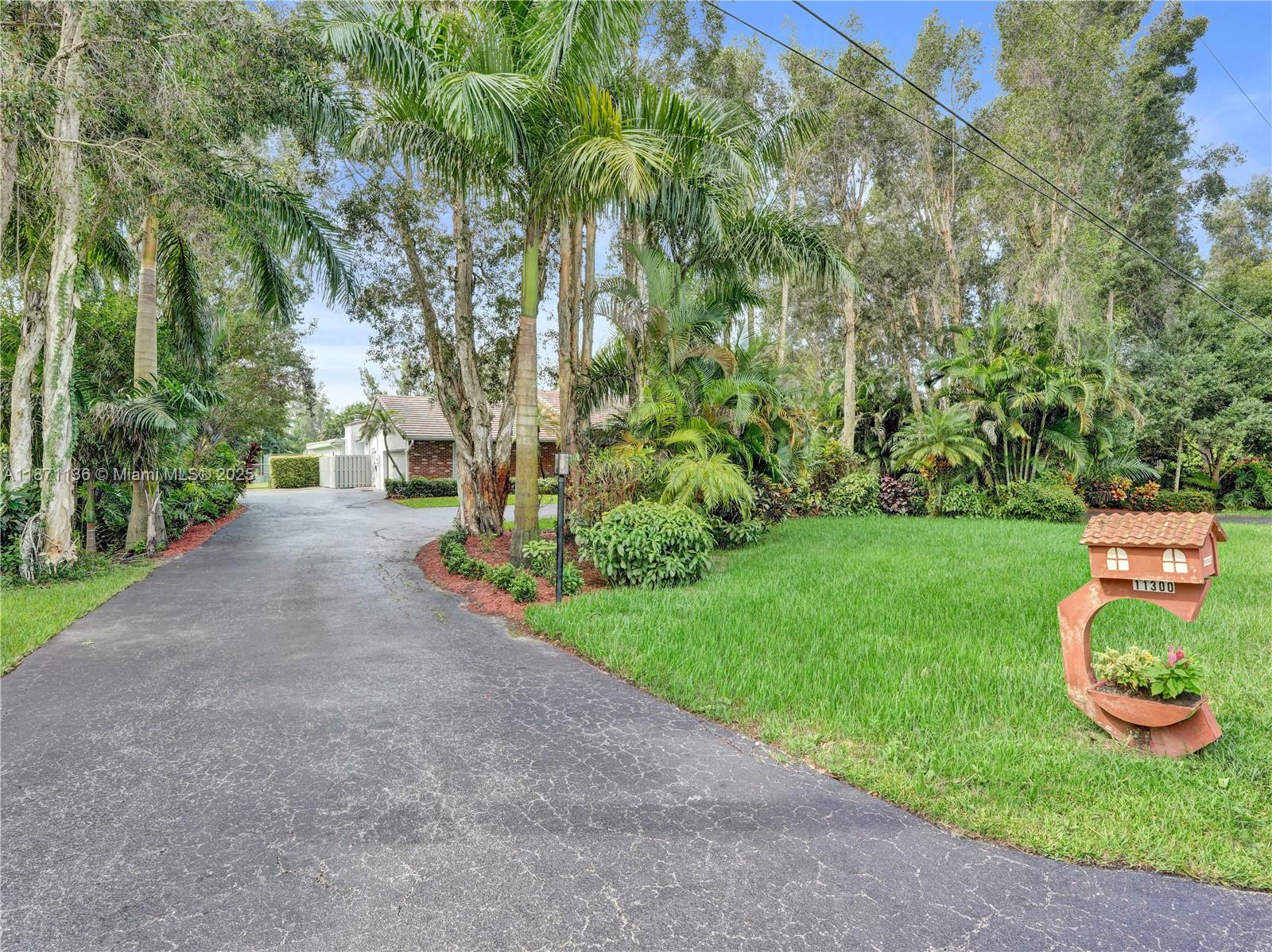 DIXONS PLAT - Residential