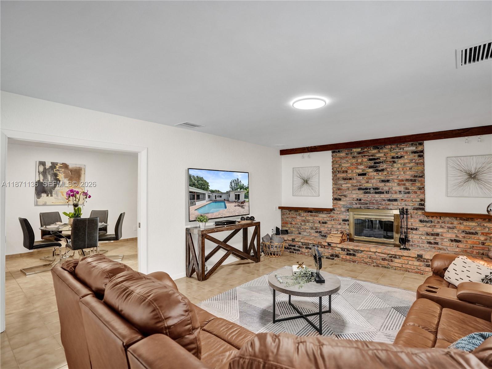 DIXONS PLAT - Residential