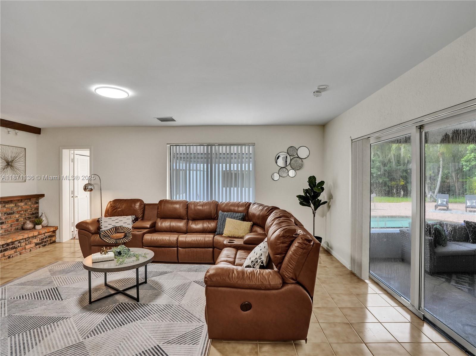 DIXONS PLAT - Residential