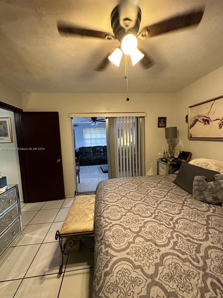 BISCAYNE SHORES UNIT 4 - Residential