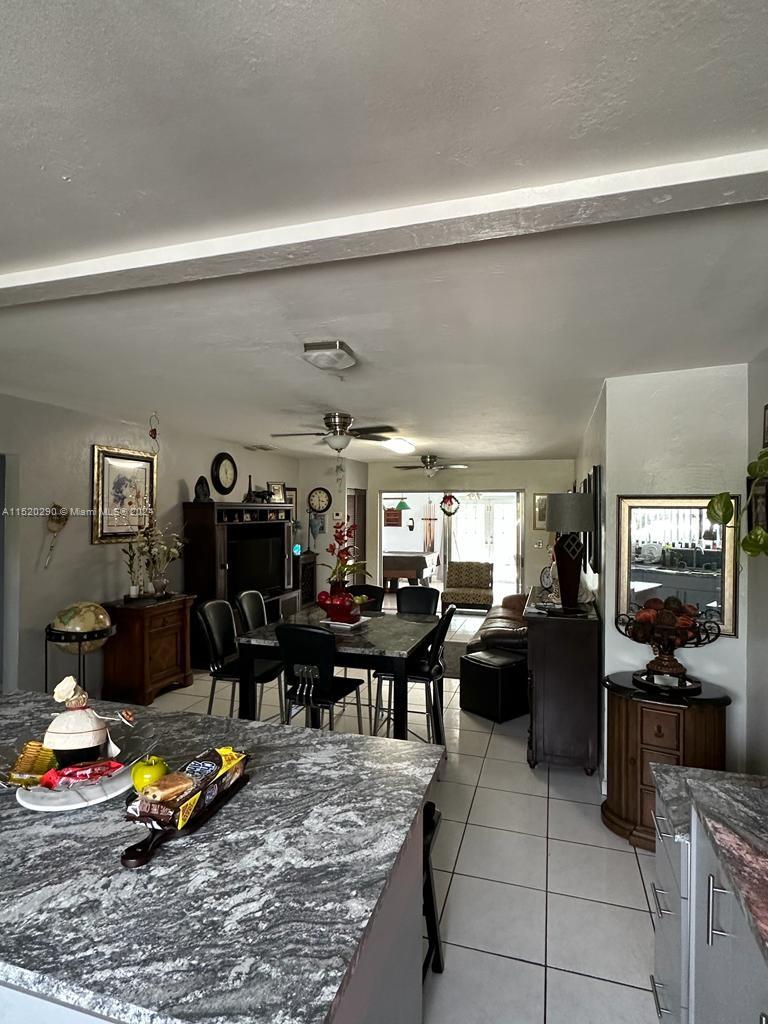 BISCAYNE SHORES UNIT 4 - Residential