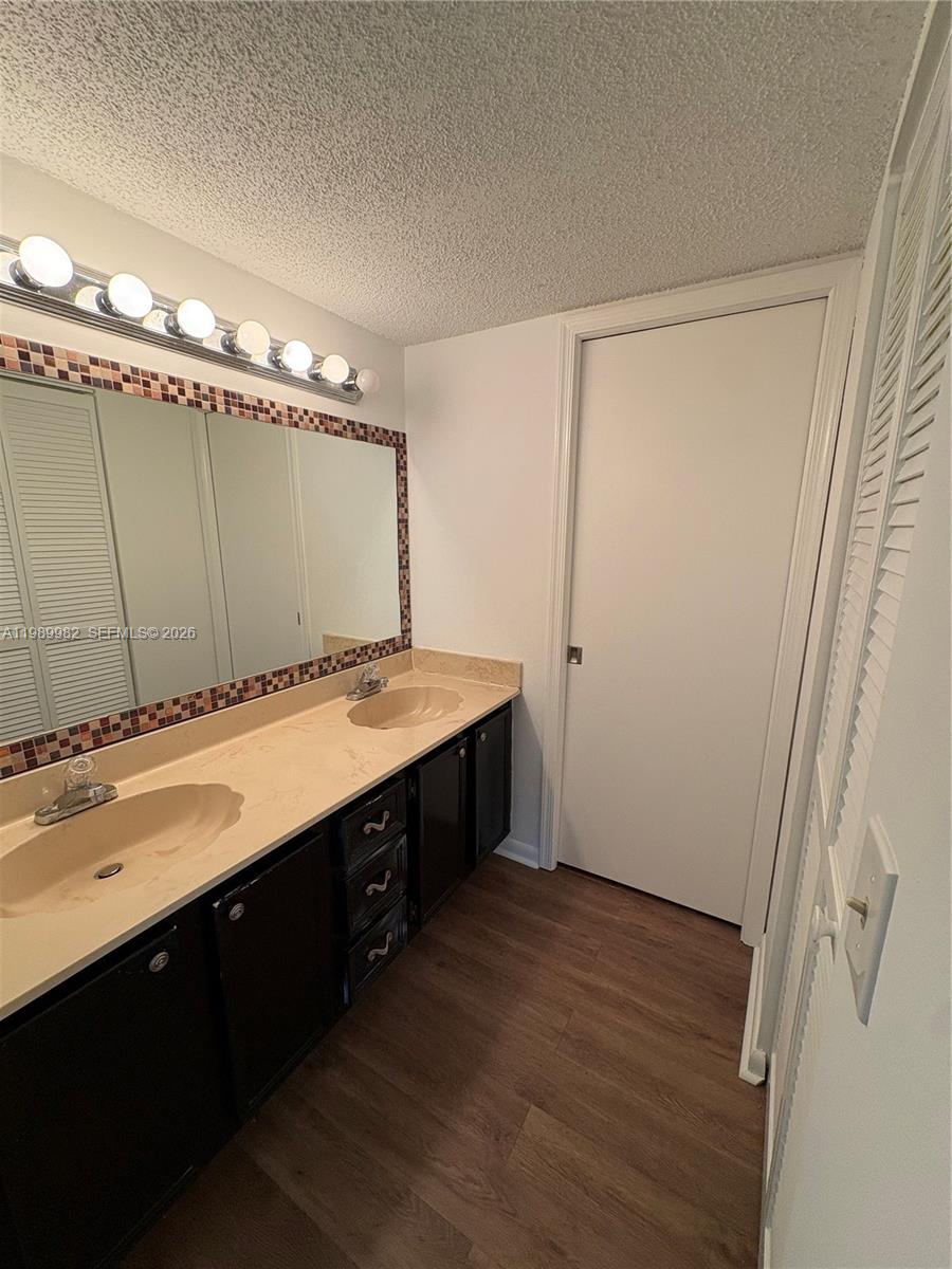 SHADOW WOOD CONDO - Residential