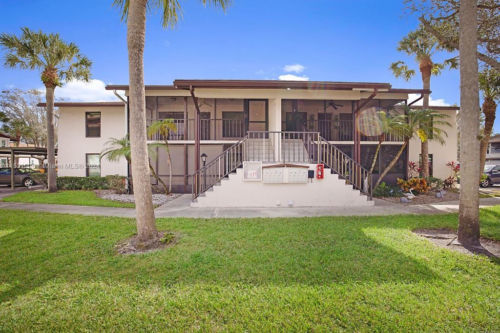 Photo of 6531 SE Federal Hwy #F206, Stuart, FL 34997 (MLS # A11531226)