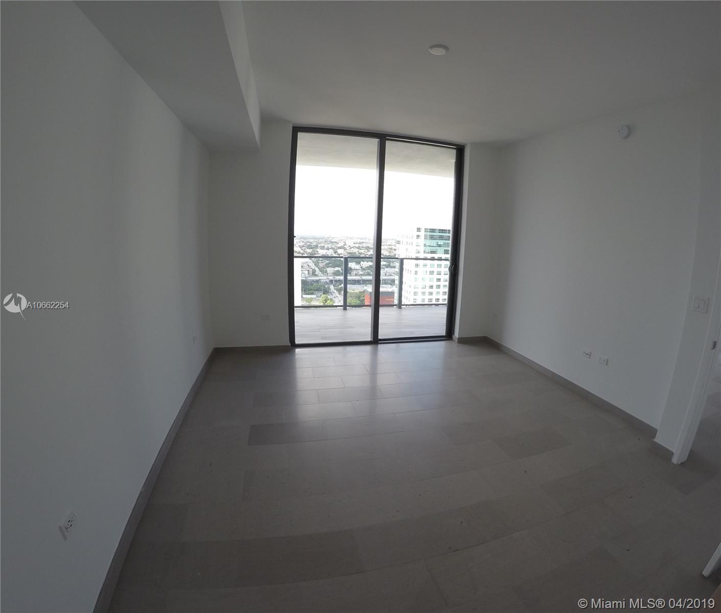 RISE CONDO - Residential Lease