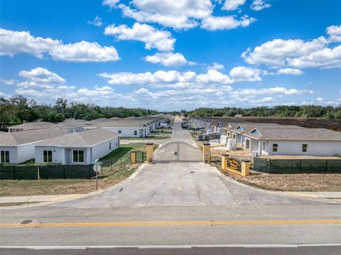 A home in Sebring