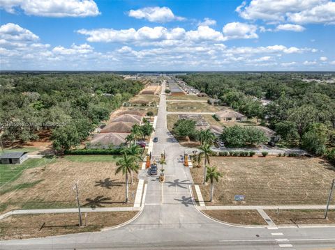 A home in Sebring