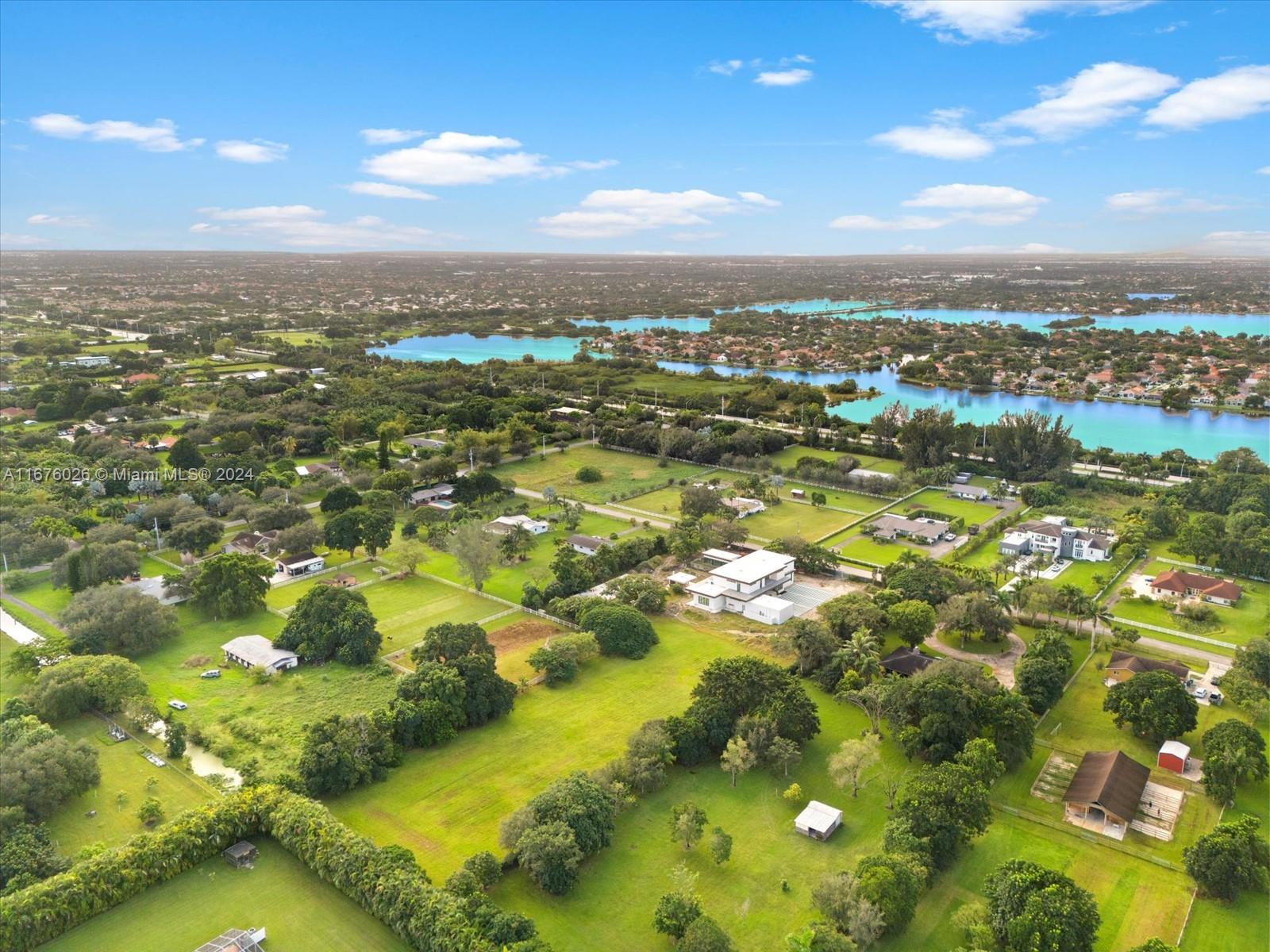 CHAMBERS SUB SW1/4 - Residential