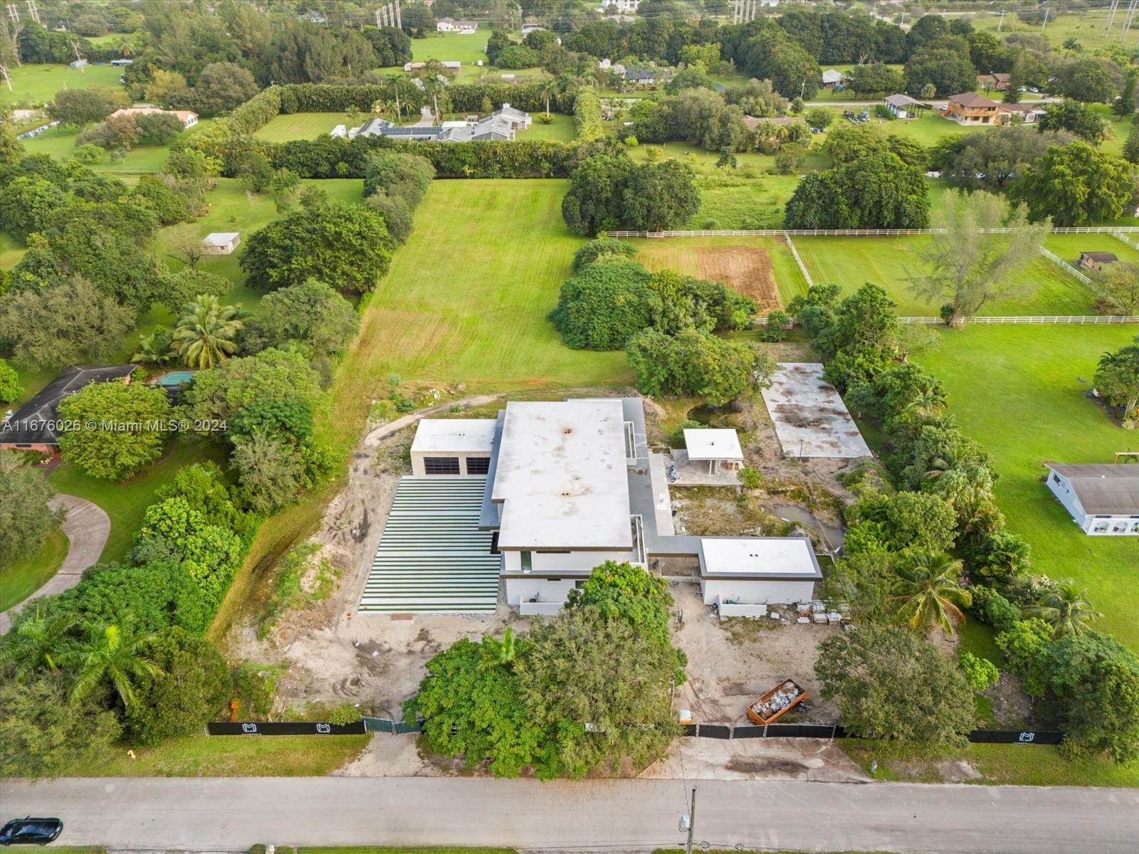 CHAMBERS SUB SW1/4 - Residential