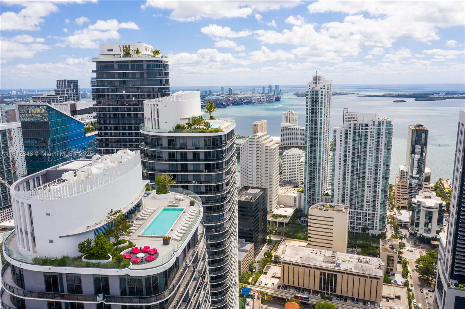 BRICKELL HEIGHTS WEST CON - Residential