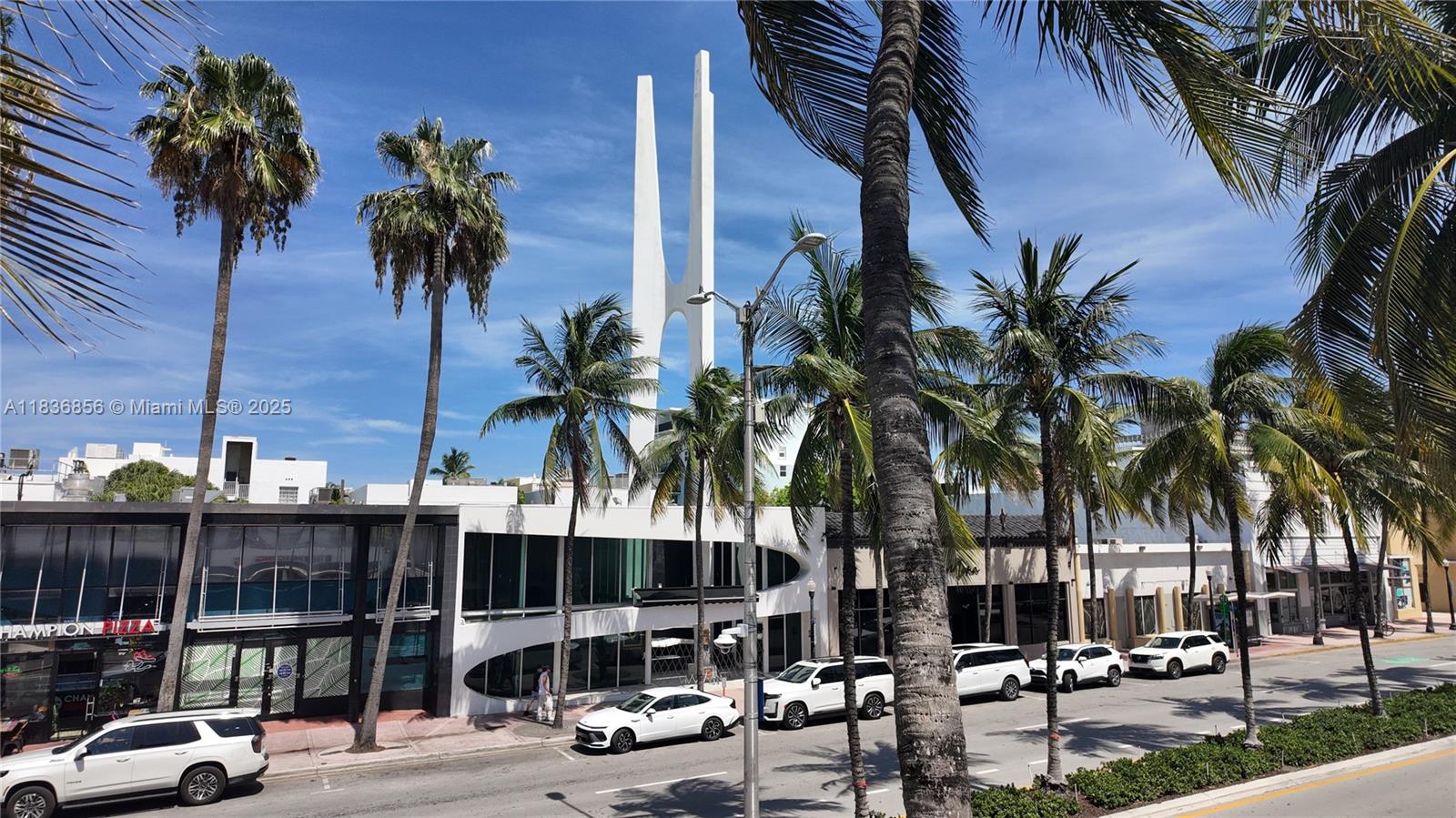 ROYAL SOUTH BEACH CONDO - Residential