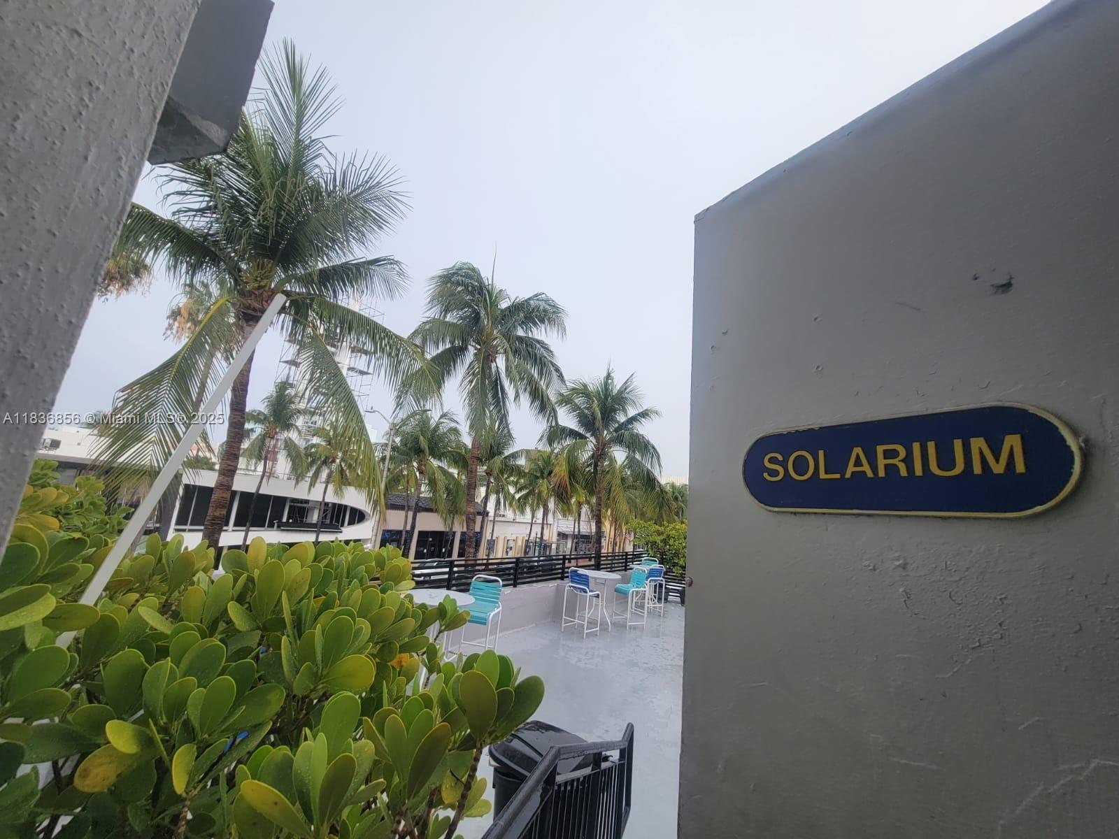 ROYAL SOUTH BEACH CONDO - Residential