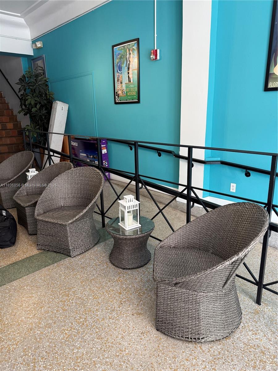 ROYAL SOUTH BEACH CONDO - Residential