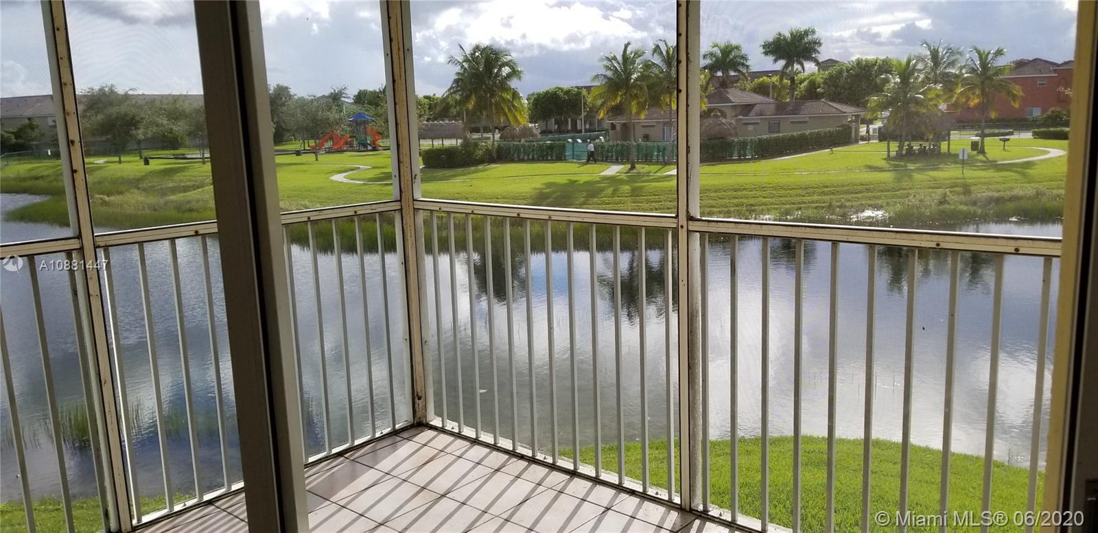 Beautiful 2 beds condo on second floor with splendid views over the lake. Laminate and tile , tiled balcony. HOA fees cover: water, garbage, ATT cable U-verse, High speed internet, alarm monitoring, pest control, clubhouse and tennis club