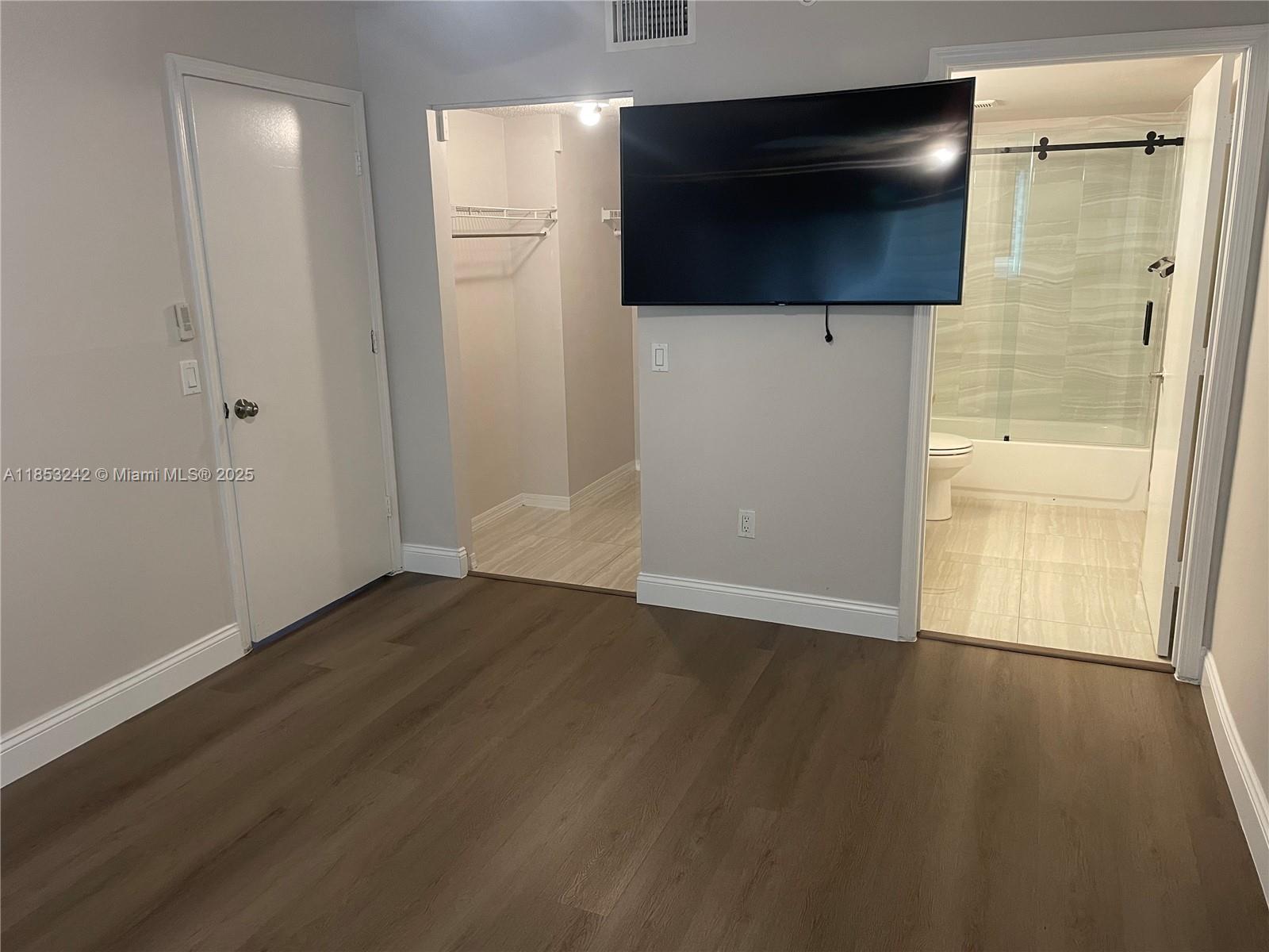 PINEHURST CLUB CONDO - Residential Lease