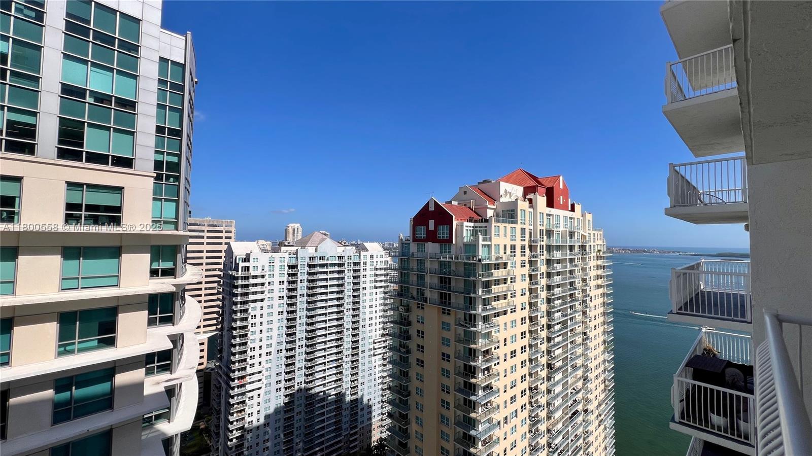 Address Not Disclosed, Miami, Broward County, Florida - 1 Bedrooms  
1 Bathrooms - 
