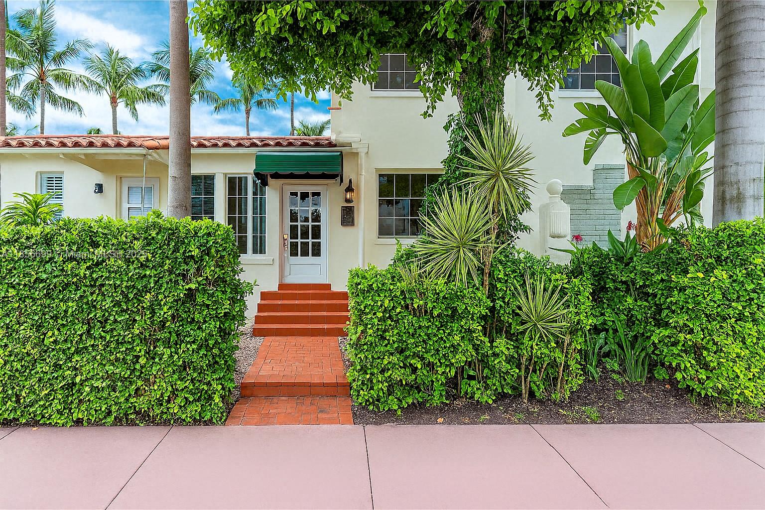 Must-see unique Miami villa! This fully renovated 1 bed, 1 bath Art Deco villa has never been lived in since renovation and features all-new appliances under warranty until Sept, a concealed full-size washer/dryer, central A/C (2024), and modern finishes throughout. Enjoy a large living room, separate kitchen/dining area, and a spacious villa bedroom that fits a king-size bed and includes a walk-in closet. Relax in your private fenced front yard—your own villa oasis in the city. Walk score of 96—steps to Collins Ave, the beach, Lincoln Rd, 5th St, Española Way, dining, shopping & markets. No car needed, but ample permit parking is available. Pet-friendly. Full reserves, no special assessments. Motivated seller—live the ultimate South Beach villa lifestyle. Incentives offered!