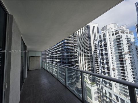 1100 S Miami Ave 2711 Miami FL 33130