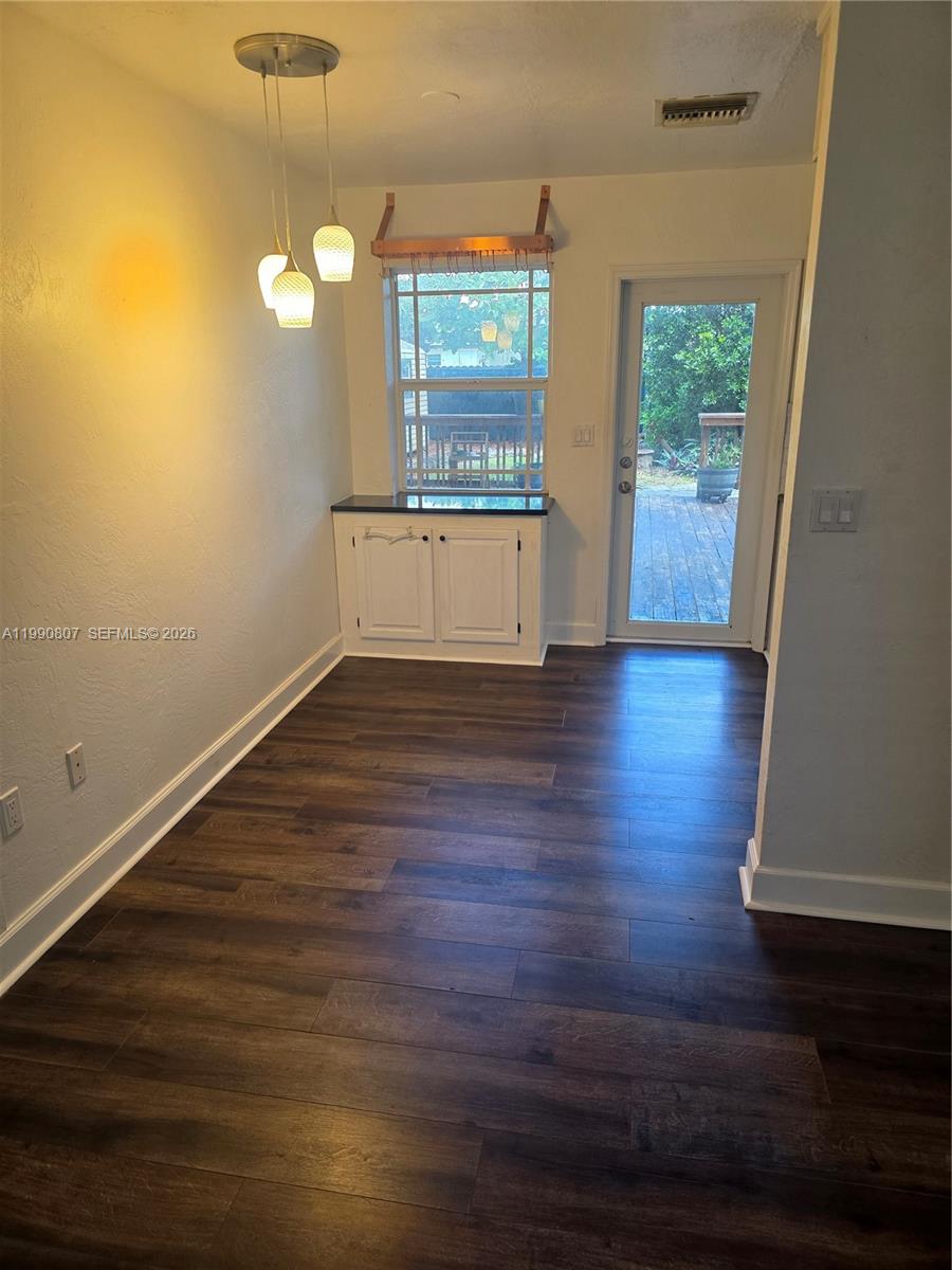 S CORAL HOMES SEC 3 - Residential