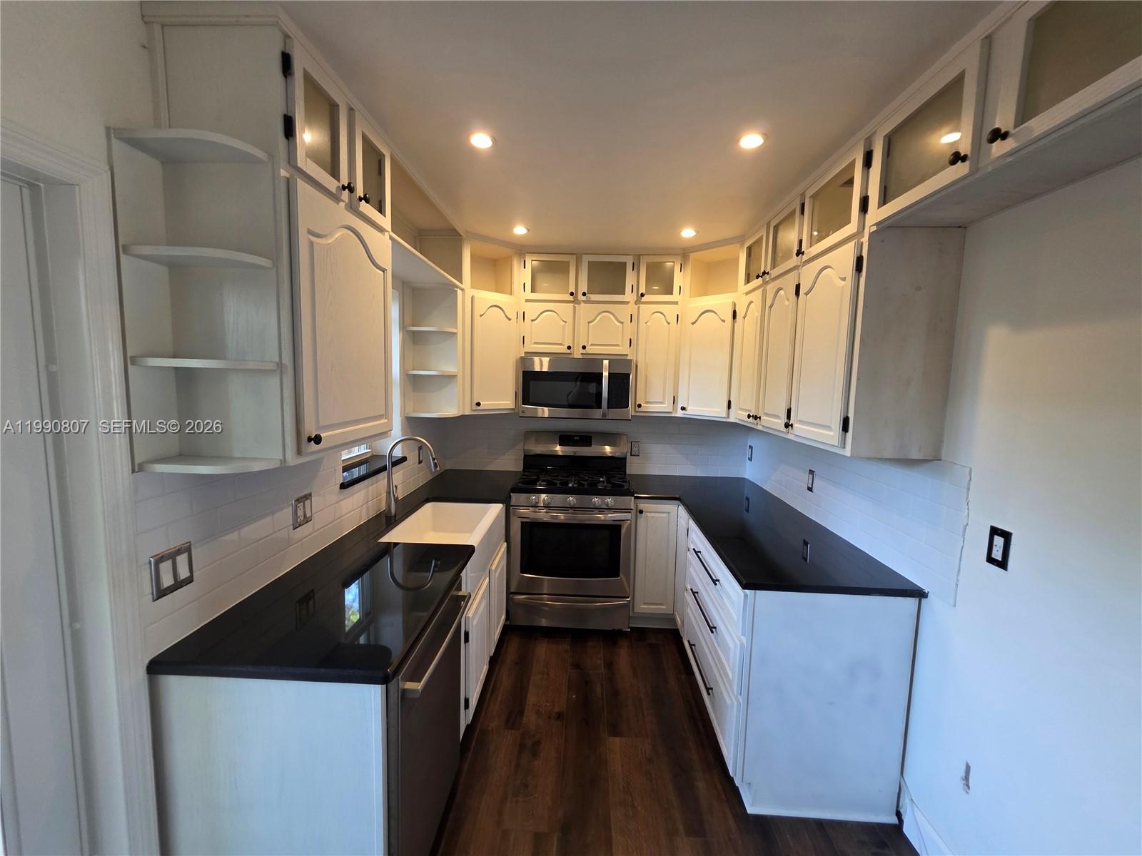 S CORAL HOMES SEC 3 - Residential